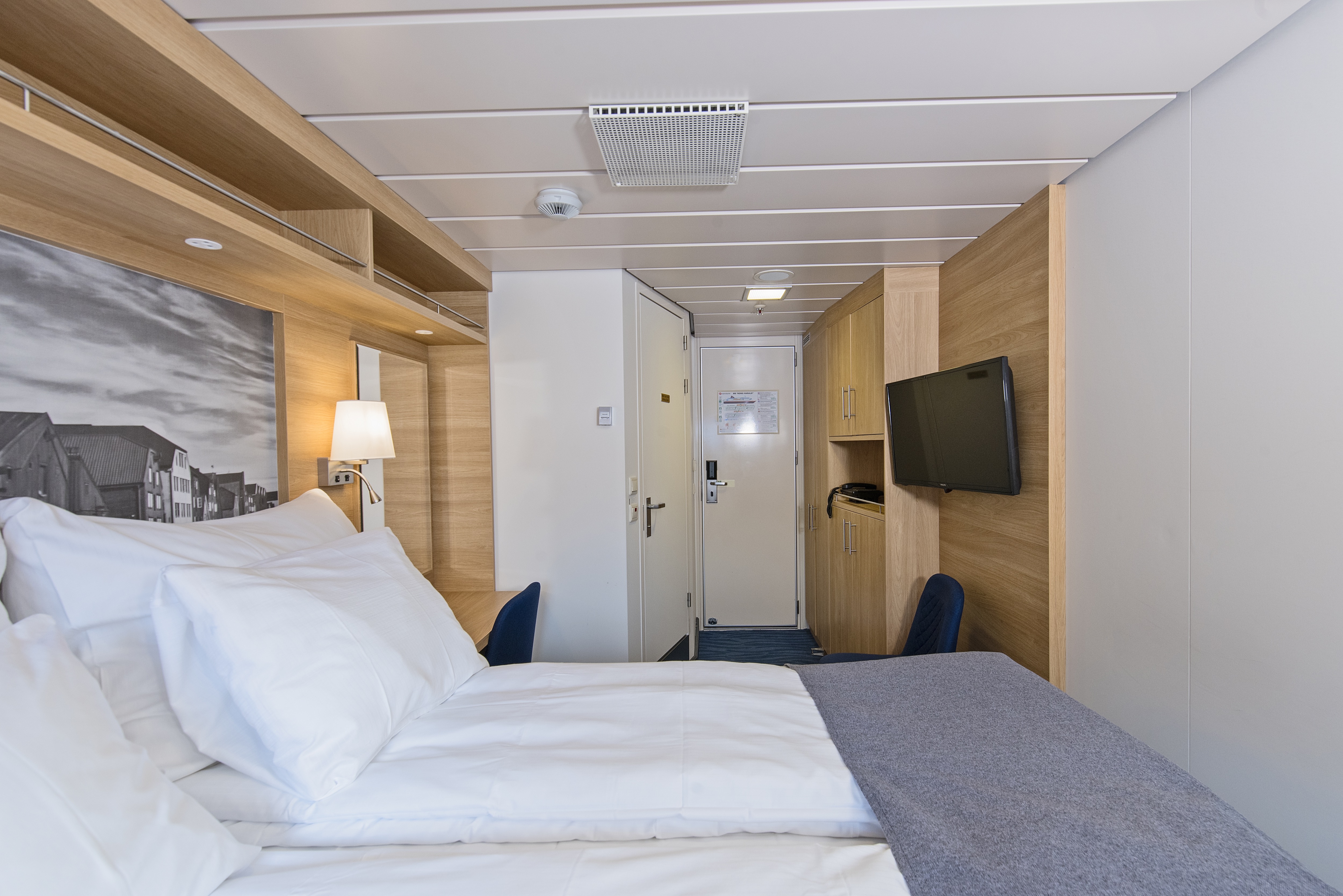 Arctic Superior | Middle deck for 2 travellers